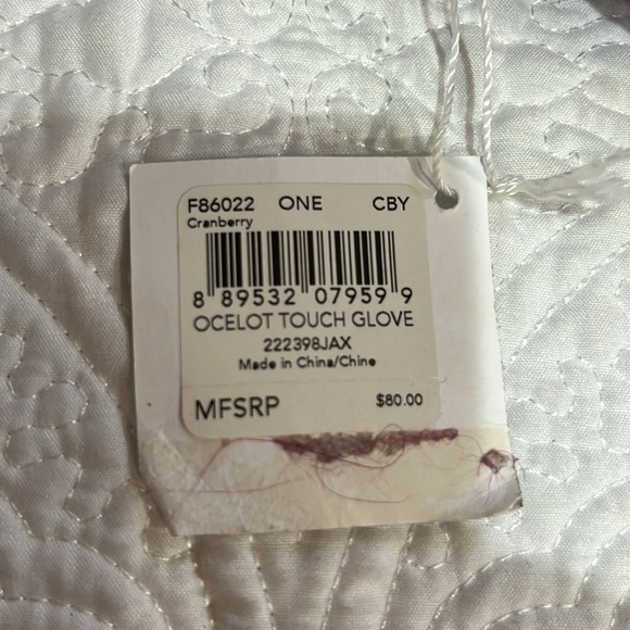 Coach Ocelot touch gloves, NWT - Picture 13 of 13